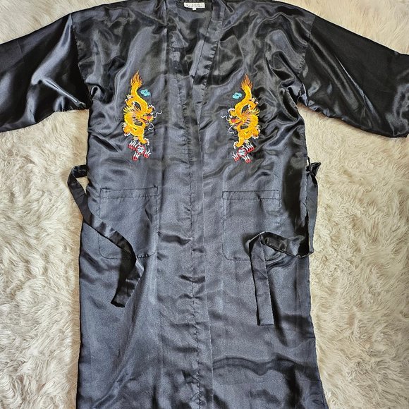 Huahong Mei Unisex Black Satin Asian Dragon Embroidery Long Bathrobe Kimono - Picture 3 of 9